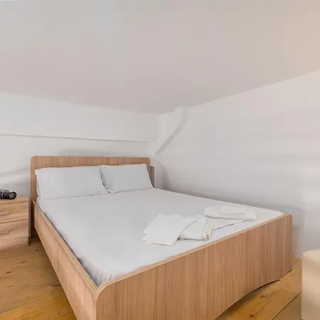 Apartament Zendaya 2 *